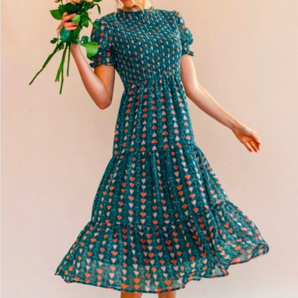 Ivy City Co heart dress size M
